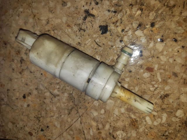 bontott MERCEDES-BENZ E-CLASS Első Ablakmosó Szivattyú