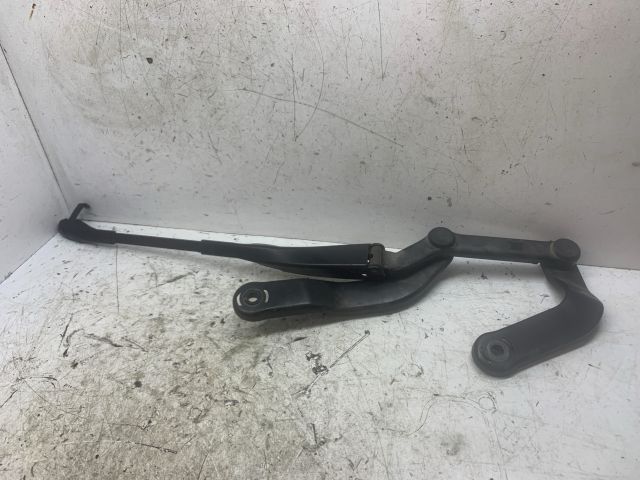 bontott MERCEDES-BENZ E-CLASS Első Ablaktörlő Kar