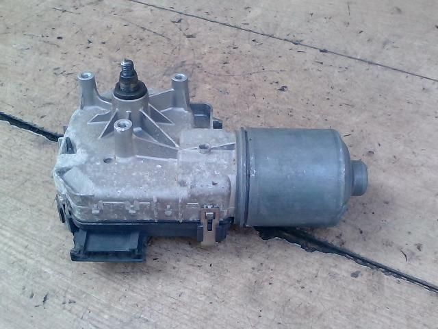 bontott MERCEDES-BENZ E-CLASS Első Ablaktörlő Motor