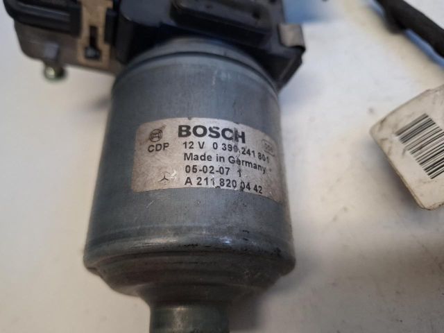 bontott MERCEDES-BENZ E-CLASS Első Ablaktörlő Motor