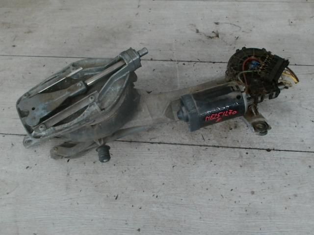 bontott MERCEDES-BENZ E-CLASS Első Ablaktörlő Szerkezet Motorral