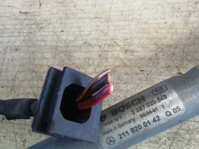 bontott MERCEDES-BENZ E-CLASS Első Ablaktörlő Szerkezet Motorral