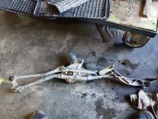 bontott MERCEDES-BENZ E-CLASS Első Ablaktörlő Szerkezet Motorral