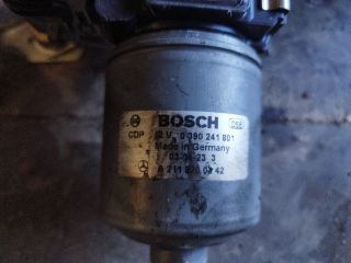 bontott MERCEDES-BENZ E-CLASS Első Ablaktörlő Szerkezet Motorral