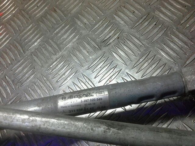 bontott MERCEDES-BENZ E-CLASS Első Ablaktörlő Szerkezet