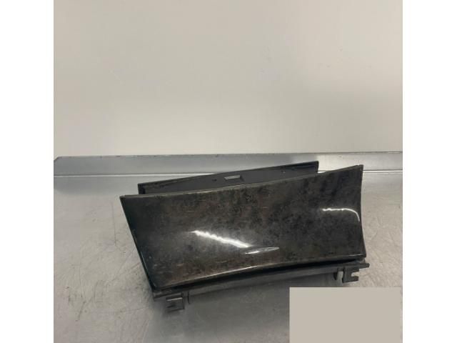 bontott MERCEDES-BENZ E-CLASS Első Hamutartó