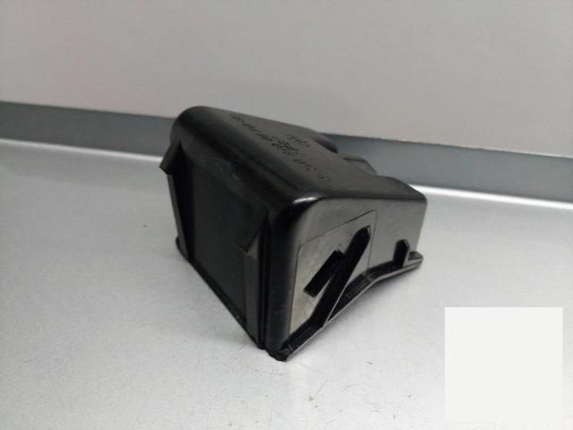 bontott MERCEDES-BENZ E-CLASS Első Hamutartó