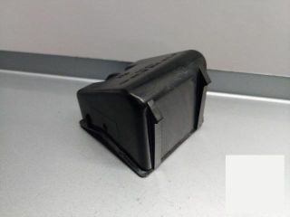 bontott MERCEDES-BENZ E-CLASS Első Hamutartó