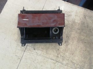 bontott MERCEDES-BENZ E-CLASS Első Hamutartó