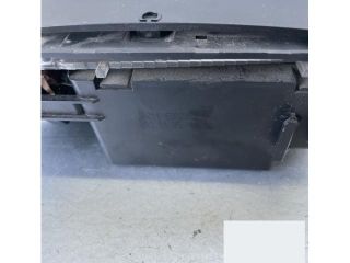 bontott MERCEDES-BENZ E-CLASS Első Hamutartó