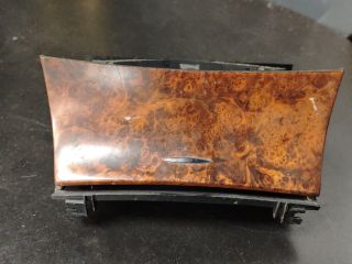 bontott MERCEDES-BENZ E-CLASS Első Hamutartó