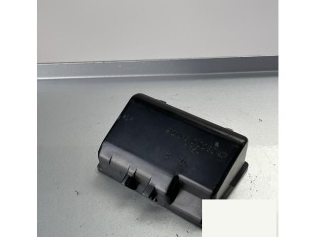 bontott MERCEDES-BENZ E-CLASS Első Hamutartó