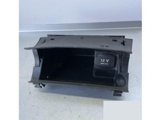 bontott MERCEDES-BENZ E-CLASS Első Hamutartó