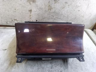 bontott MERCEDES-BENZ E-CLASS Első Hamutartó