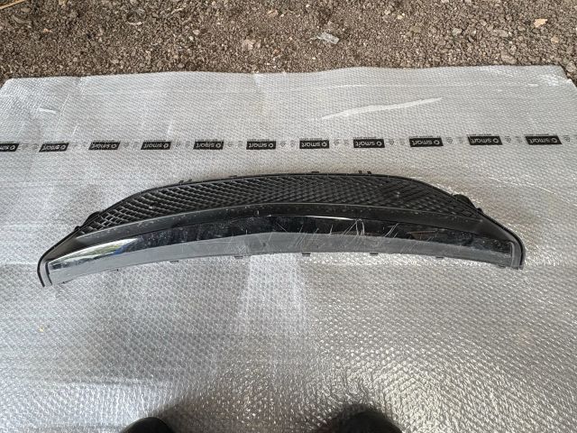 bontott MERCEDES-BENZ E-CLASS Első Lökhárító Alsó (Műanyag)