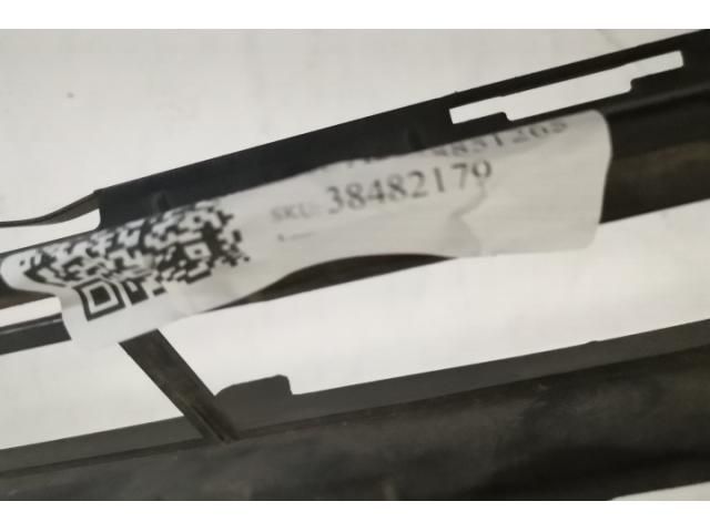 bontott MERCEDES-BENZ E-CLASS Első Lökhárító Alsó (Műanyag)