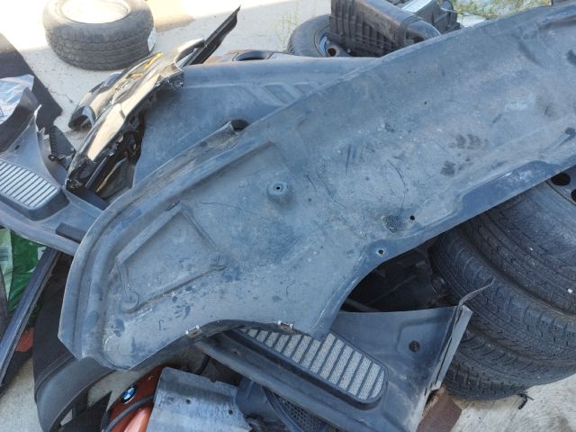 bontott MERCEDES-BENZ E-CLASS Első Lökhárító Alsó (Műanyag)