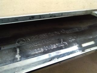 bontott MERCEDES-BENZ E-CLASS Első Lökhárító Díszléc