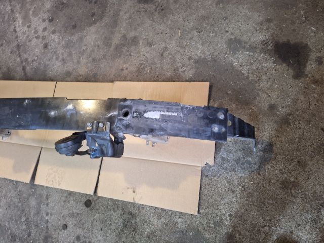 bontott MERCEDES-BENZ E-CLASS Első Lökhárító Merevítő (Fém)