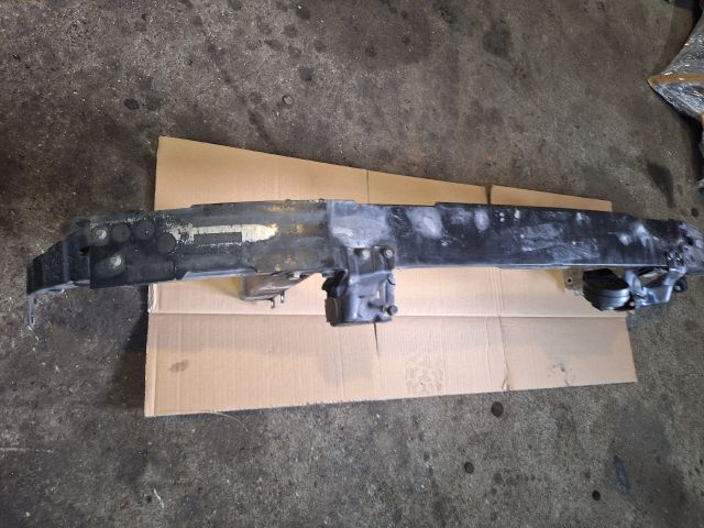 bontott MERCEDES-BENZ E-CLASS Első Lökhárító Merevítő (Fém)