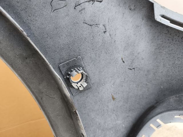 bontott MERCEDES-BENZ E-CLASS Első Lökhárító (Részeivel)