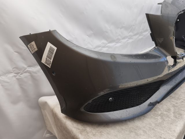 bontott MERCEDES-BENZ E-CLASS Első Lökhárító (Részeivel)