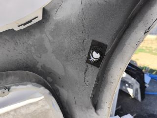 bontott MERCEDES-BENZ E-CLASS Első Lökhárító (Részeivel)