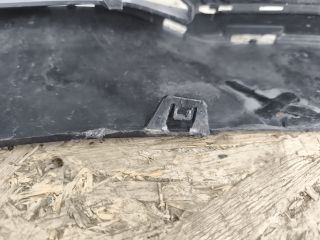 bontott MERCEDES-BENZ E-CLASS Első Lökhárító (Részeivel)