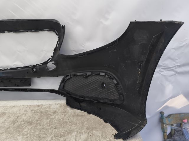 bontott MERCEDES-BENZ E-CLASS Első Lökhárító (Részeivel)