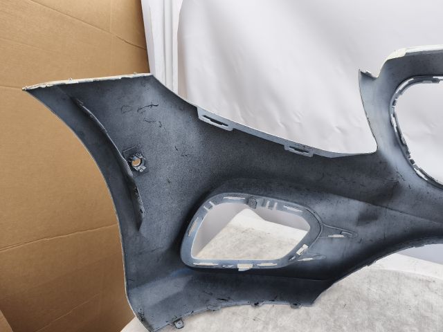 bontott MERCEDES-BENZ E-CLASS Első Lökhárító (Részeivel)