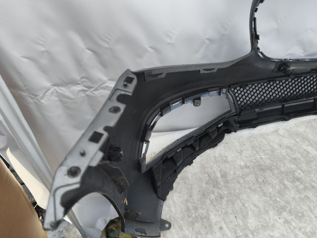 bontott MERCEDES-BENZ E-CLASS Első Lökhárító (Részeivel)