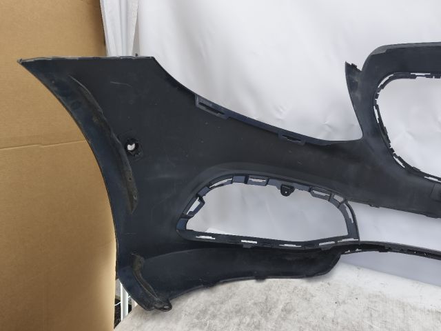 bontott MERCEDES-BENZ E-CLASS Első Lökhárító (Részeivel)