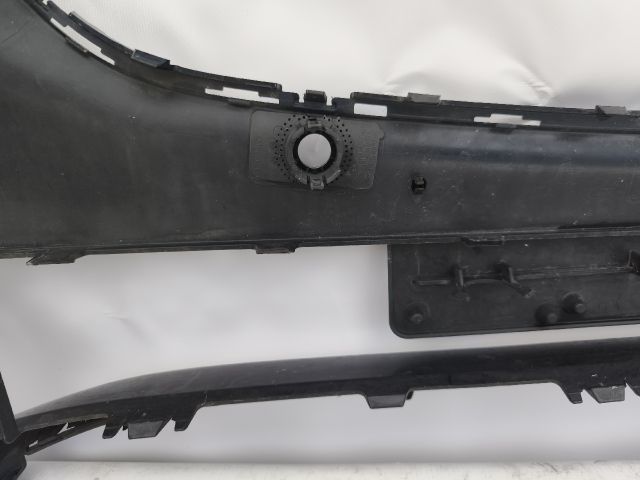 bontott MERCEDES-BENZ E-CLASS Első Lökhárító (Részeivel)