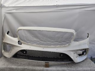 bontott MERCEDES-BENZ E-CLASS Első Lökhárító (Részeivel)