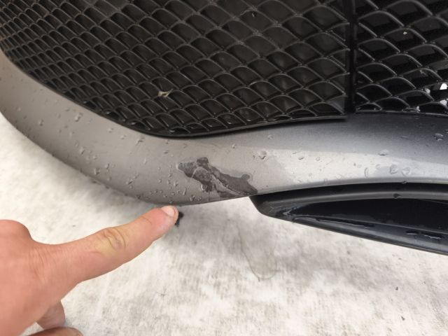 bontott MERCEDES-BENZ E-CLASS Első Lökhárító (Részeivel)