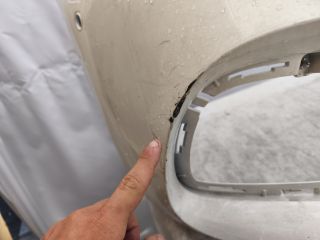 bontott MERCEDES-BENZ E-CLASS Első Lökhárító (Részeivel)