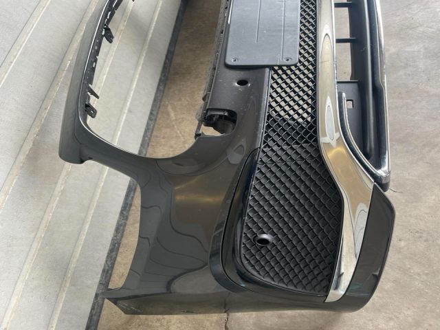 bontott MERCEDES-BENZ E-CLASS Első Lökhárító (Részeivel)