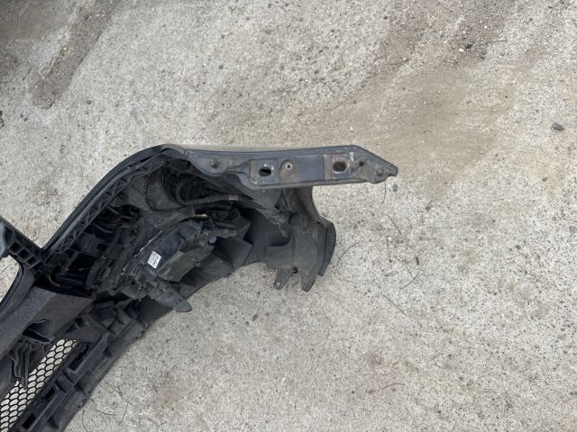 bontott MERCEDES-BENZ E-CLASS Első Lökhárító (Részeivel)