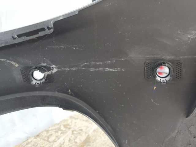 bontott MERCEDES-BENZ E-CLASS Első Lökhárító (Részeivel)