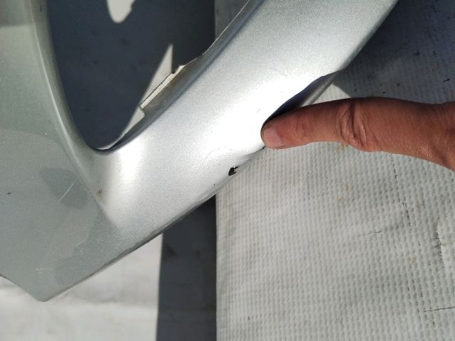 bontott MERCEDES-BENZ E-CLASS Első Lökhárító (Üresen)