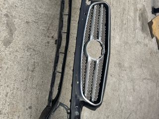 bontott MERCEDES-BENZ E-CLASS Első Lökhárító (Üresen)