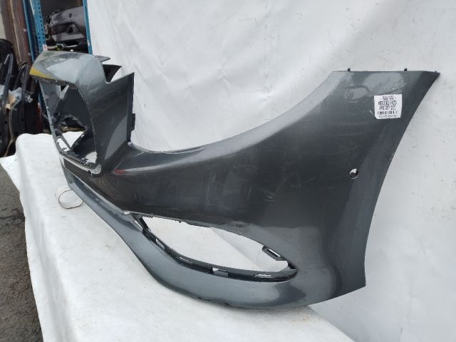 bontott MERCEDES-BENZ E-CLASS Első Lökhárító (Üresen)