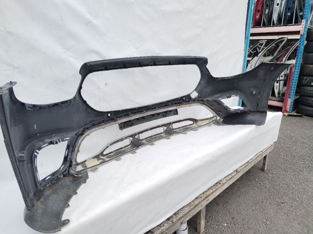 bontott MERCEDES-BENZ E-CLASS Első Lökhárító (Üresen)