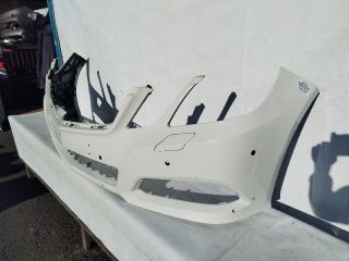 bontott MERCEDES-BENZ E-CLASS Első Lökhárító (Üresen)