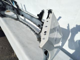 bontott MERCEDES-BENZ E-CLASS Első Lökhárító (Üresen)