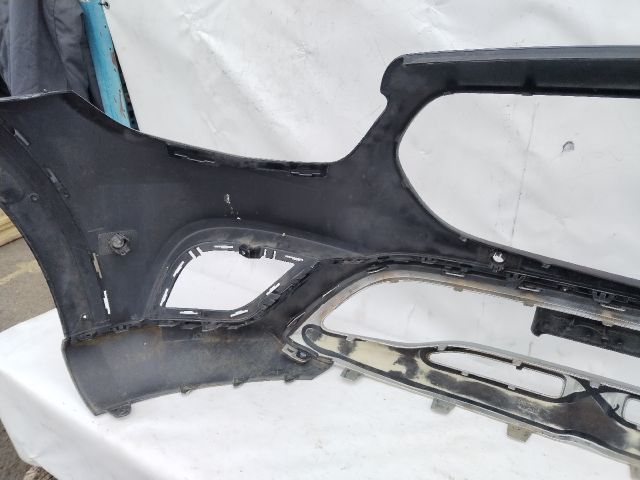 bontott MERCEDES-BENZ E-CLASS Első Lökhárító (Üresen)