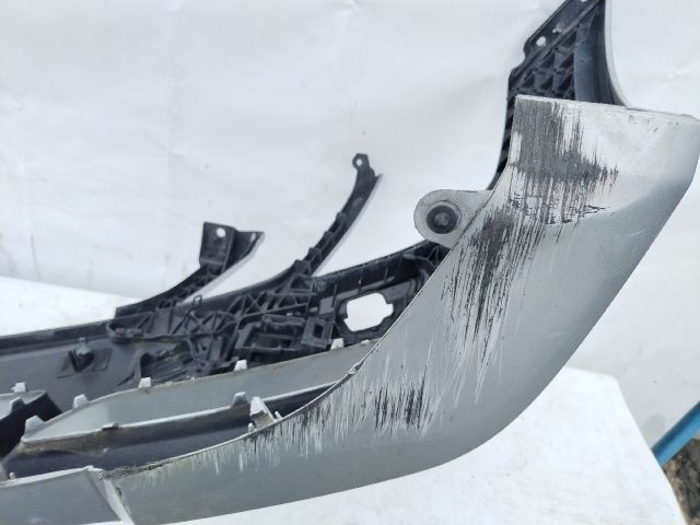 bontott MERCEDES-BENZ E-CLASS Első Lökhárító (Üresen)