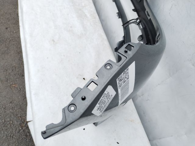 bontott MERCEDES-BENZ E-CLASS Első Lökhárító (Üresen)