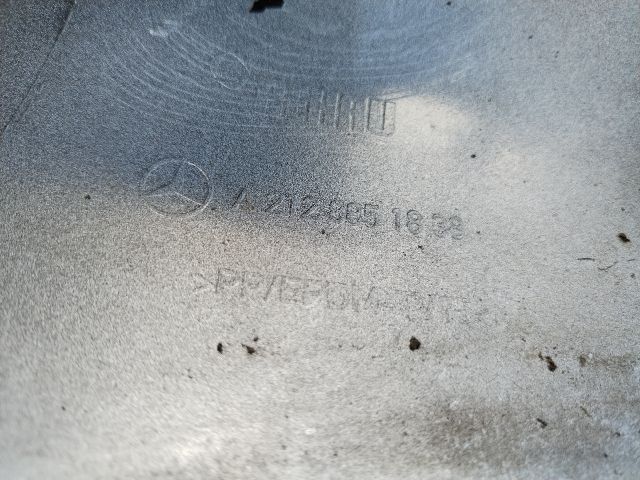 bontott MERCEDES-BENZ E-CLASS Első Lökhárító (Üresen)