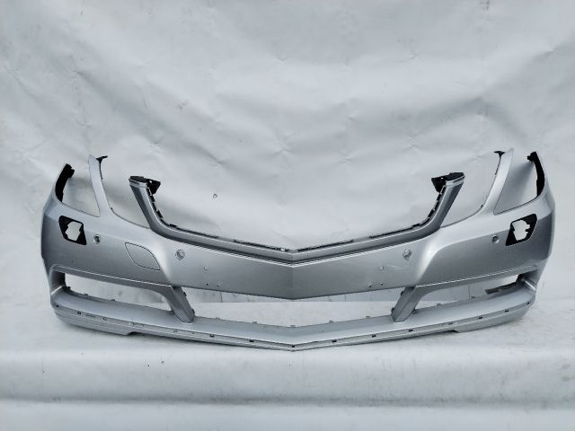 bontott MERCEDES-BENZ E-CLASS Első Lökhárító (Üresen)